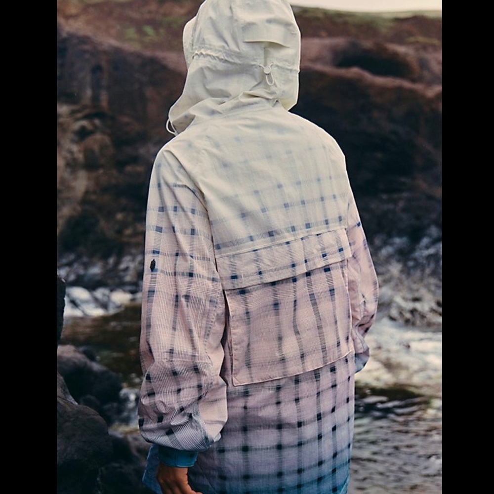 Free People Movement Singin' In The Rain Printed Packable Jacket NWT $238 - Picture 2 of 13